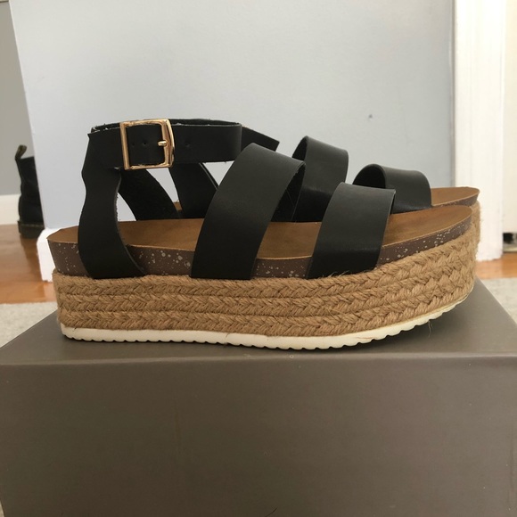 Platform Patrizia Spring Step Sandals - Picture 2 of 4